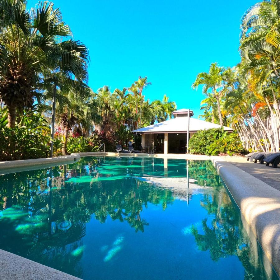 Trinity Beach Club Holiday Apartments Bagian luar foto