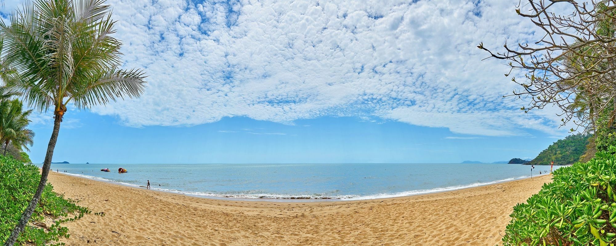 Trinity Beach Club Holiday Apartments Bagian luar foto