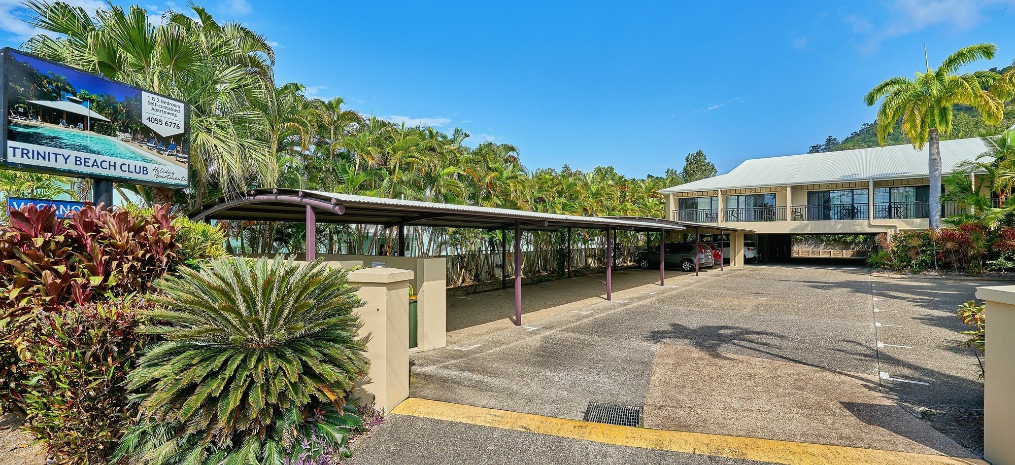 Trinity Beach Club Holiday Apartments Bagian luar foto