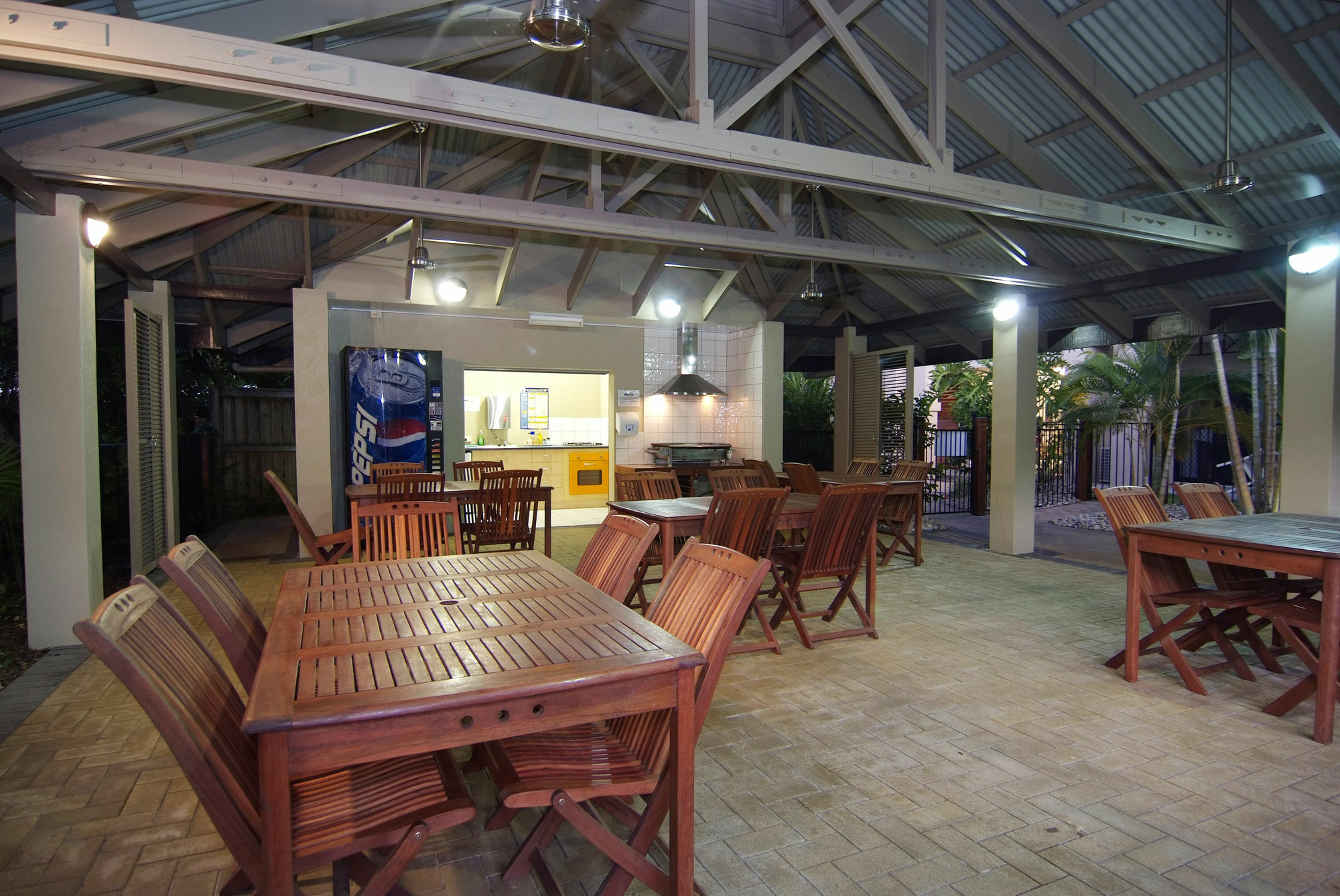 Trinity Beach Club Holiday Apartments Bagian luar foto