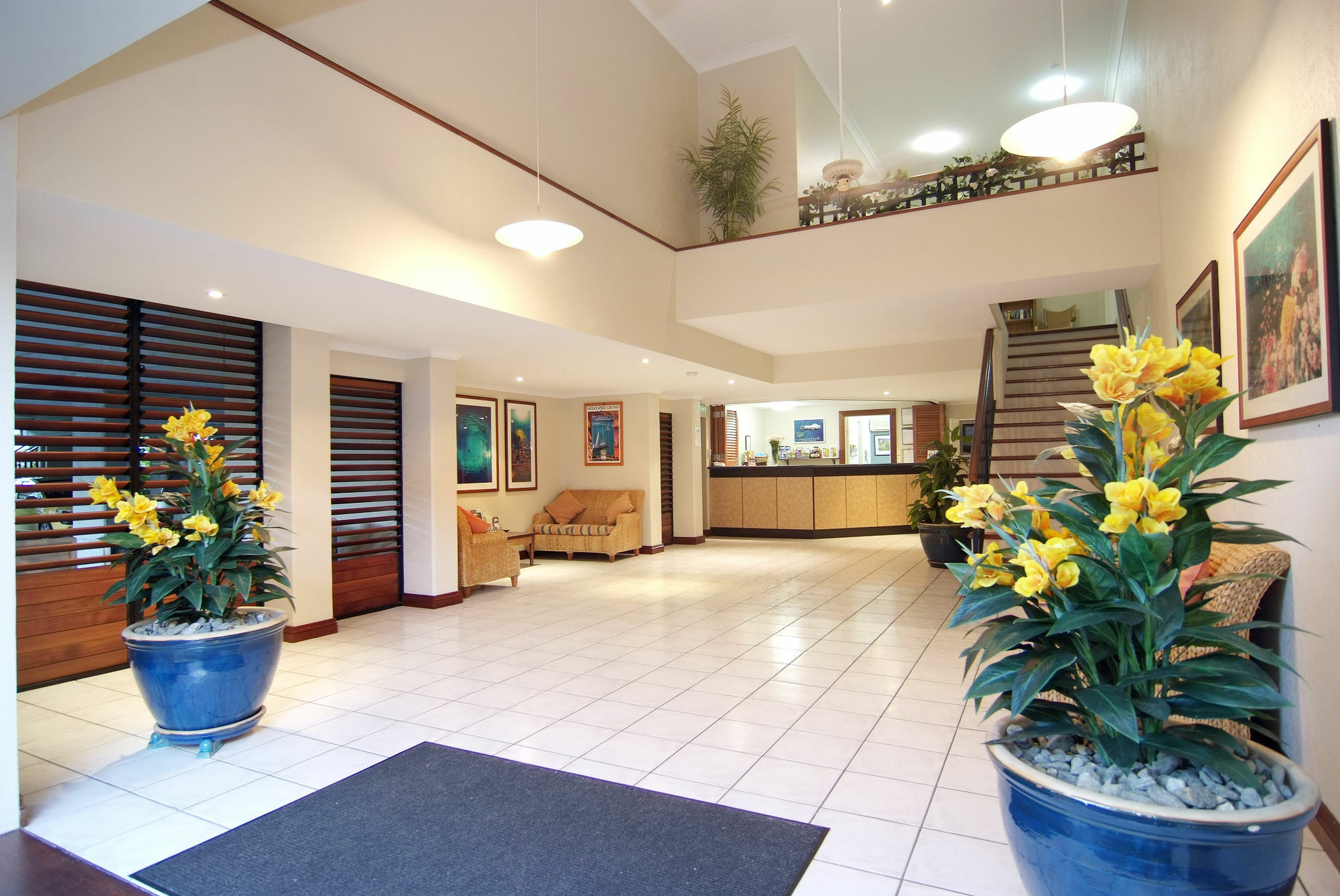 Trinity Beach Club Holiday Apartments Bagian luar foto