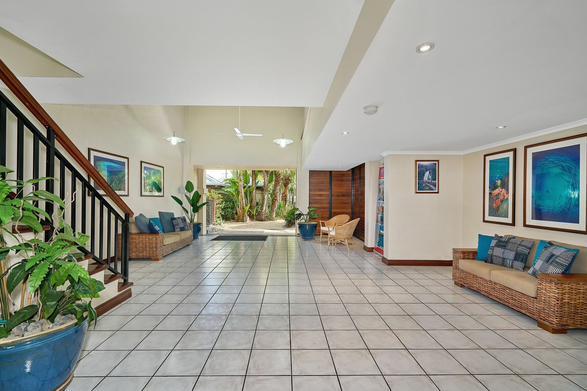 Trinity Beach Club Holiday Apartments Bagian luar foto