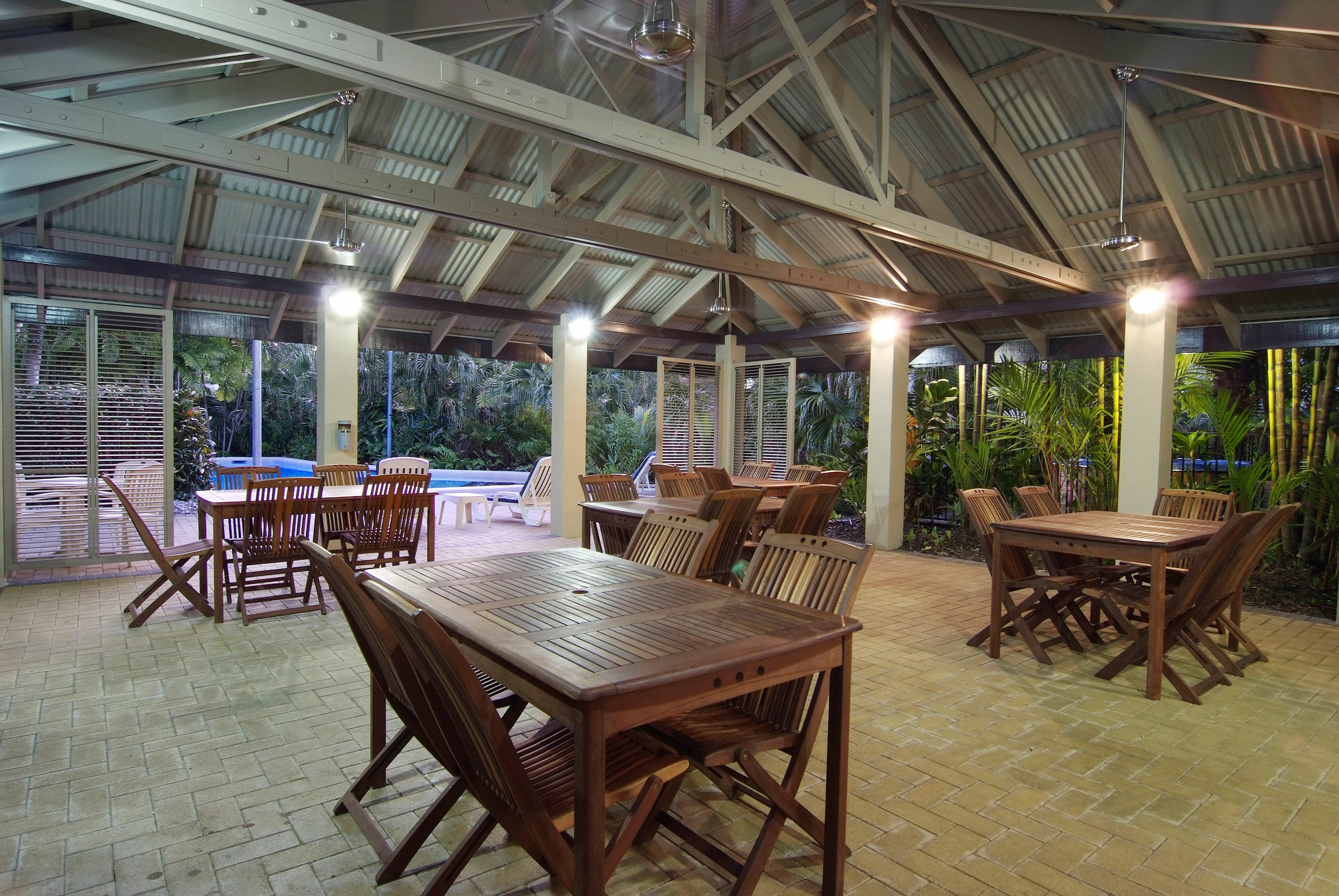 Trinity Beach Club Holiday Apartments Bagian luar foto