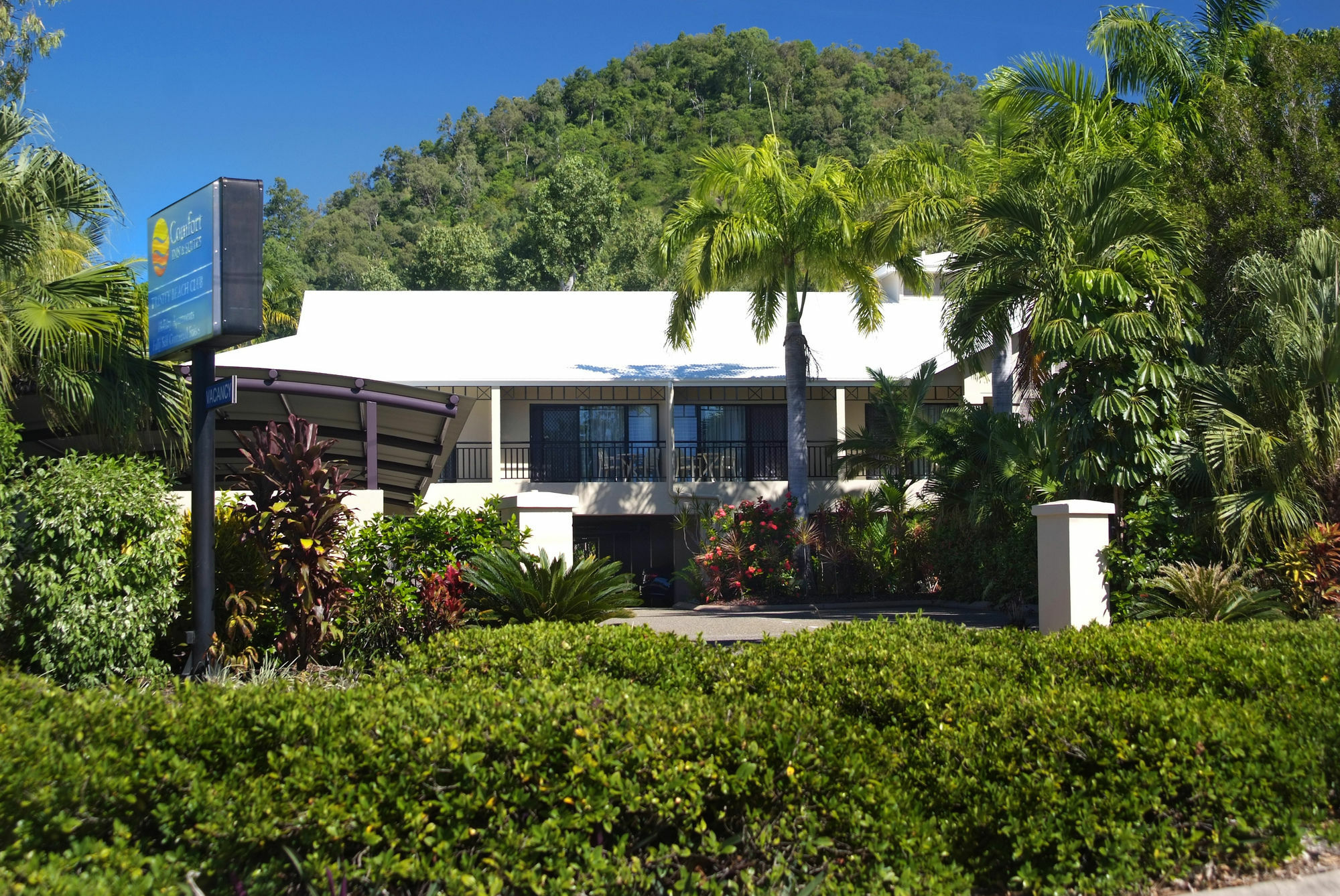 Trinity Beach Club Holiday Apartments Bagian luar foto