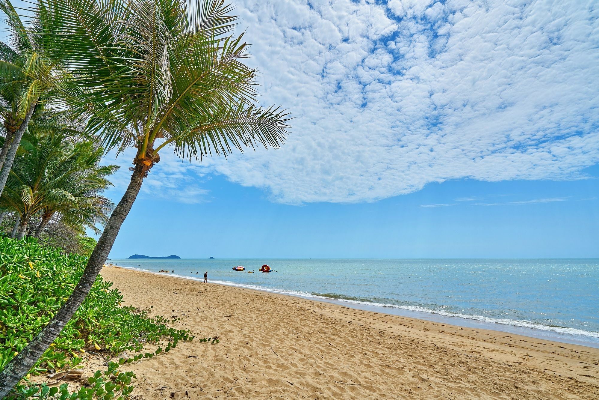 Trinity Beach Club Holiday Apartments Bagian luar foto